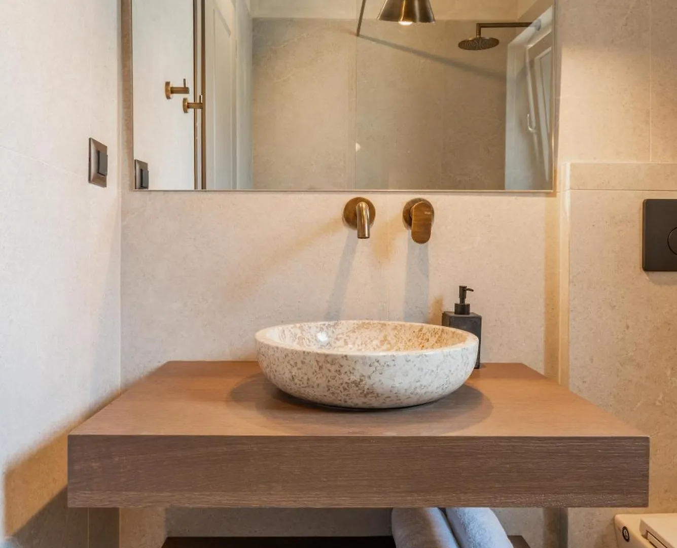 Fiscardo Sunny Villas 피스카던
